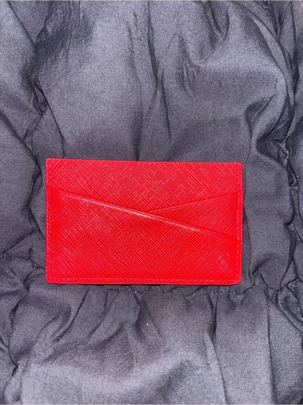 Sorial Red Card Case - Picture 2 of 3